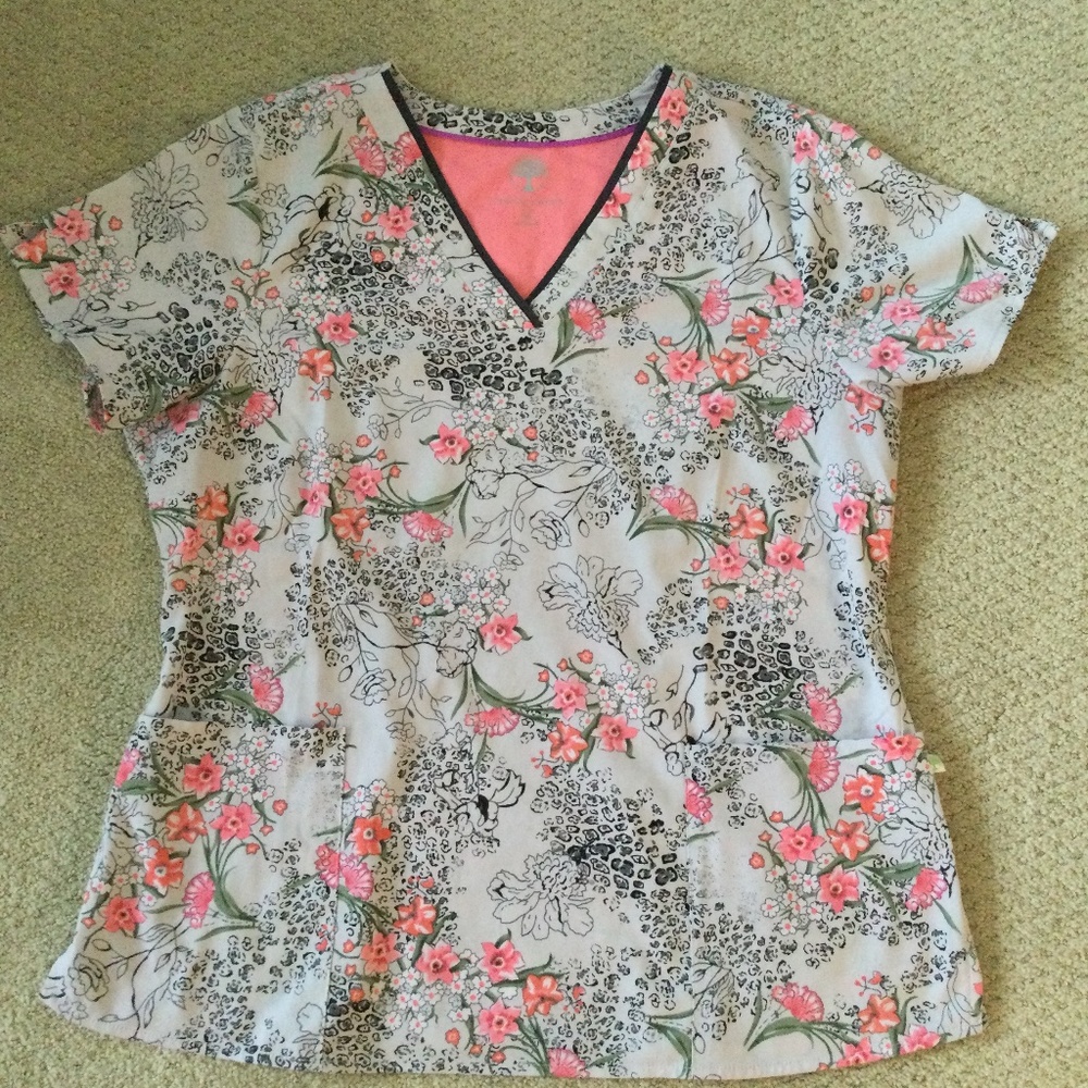 Women's scrub top